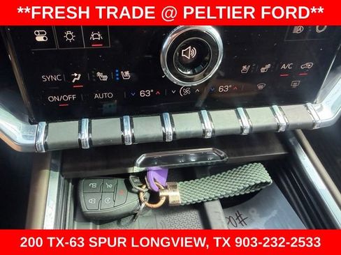 Used 2026 GMC Acadia Denali Ultimate w/ LPO, Floor Liner Package AWD/4WD image 17