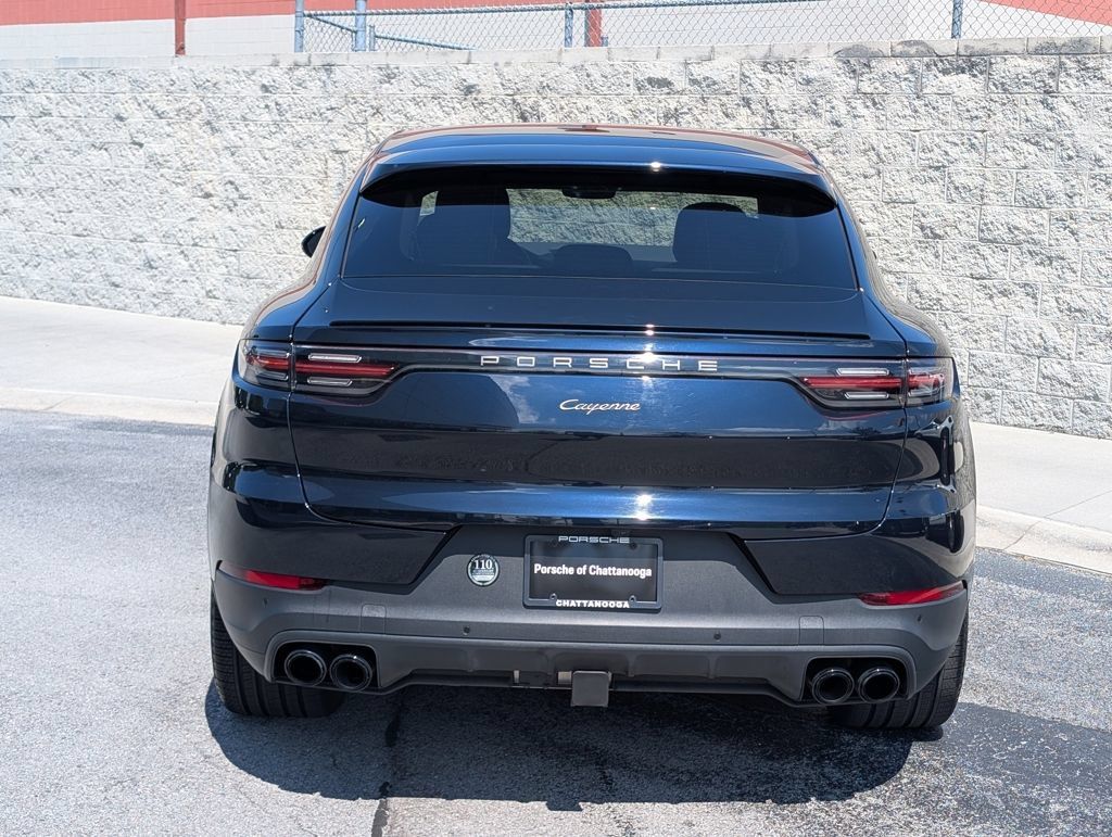 Certified 2022 Porsche Cayenne Coupe AWD/4WD image 6