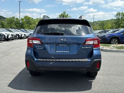 Used 2019 Subaru Outback 2.5i Premium AWD/4WD image 7