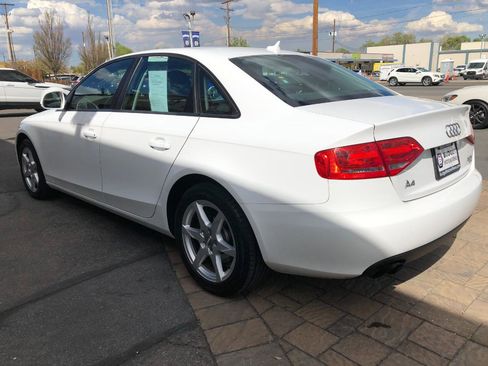 Used 2009 Audi A4 2.0T Premium image 4
