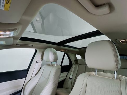 Used 2026 Mercedes-Benz GLE 450 4MATIC image 23