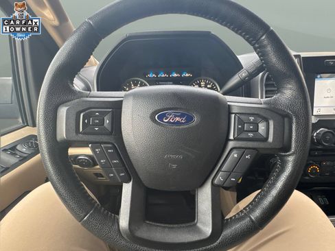 Used 2016 Ford F150 XLT w/ Equipment Group 302A Luxury AWD/4WD image 19