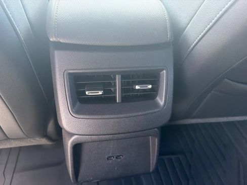 Certified 2024 Chevrolet Equinox EV RS FWD image 6