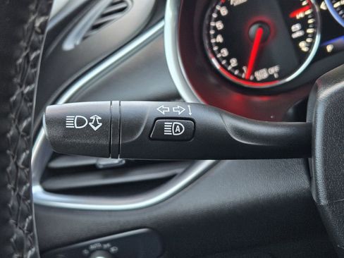 Used 2024 Chevrolet Malibu LT image 27