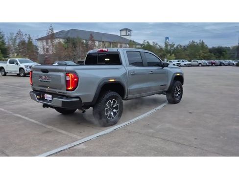 Used 2024 GMC Canyon AT4X image 8