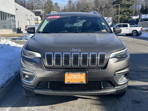 Used 2019 Jeep Cherokee Limited image 14