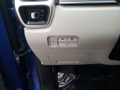 Used 2023 Kia Sorento SX image 29