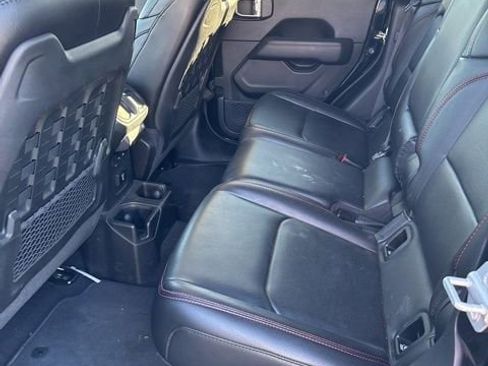 Used 2020 Jeep Gladiator Rubicon AWD/4WD image 12