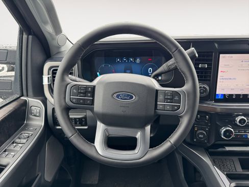New 2025 Ford F250 Lariat w/ Lariat Ultimate Package image 14