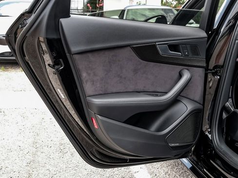 Used 2019 Audi S4 Premium Plus w/ Premium Plus Package AWD/4WD image 52