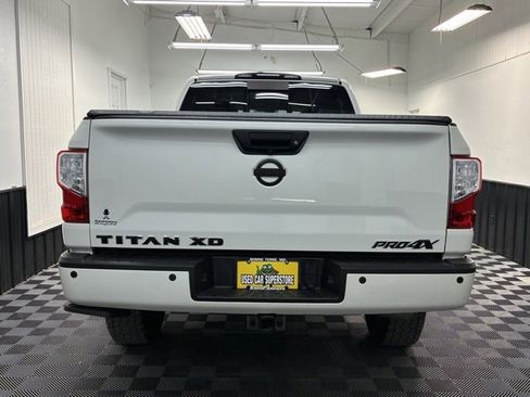 Used 2019 Nissan Titan PRO-4X w/ Pro-4x Convenience Package image 5