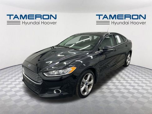 Used 2015 Ford Fusion SE w/ Equipment Group 201A image 1