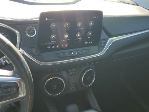 Used 2023 Chevrolet Blazer LT image 24