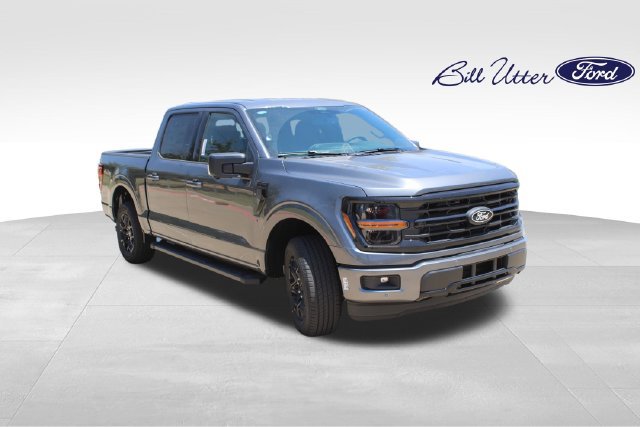 New 2026 Ford F150 XLT w/ Equipment Group 302A MID RWD image 2