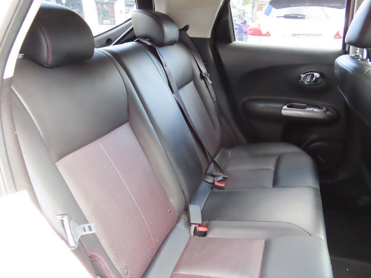 Used 2013 Nissan Juke SL AWD/4WD image 11