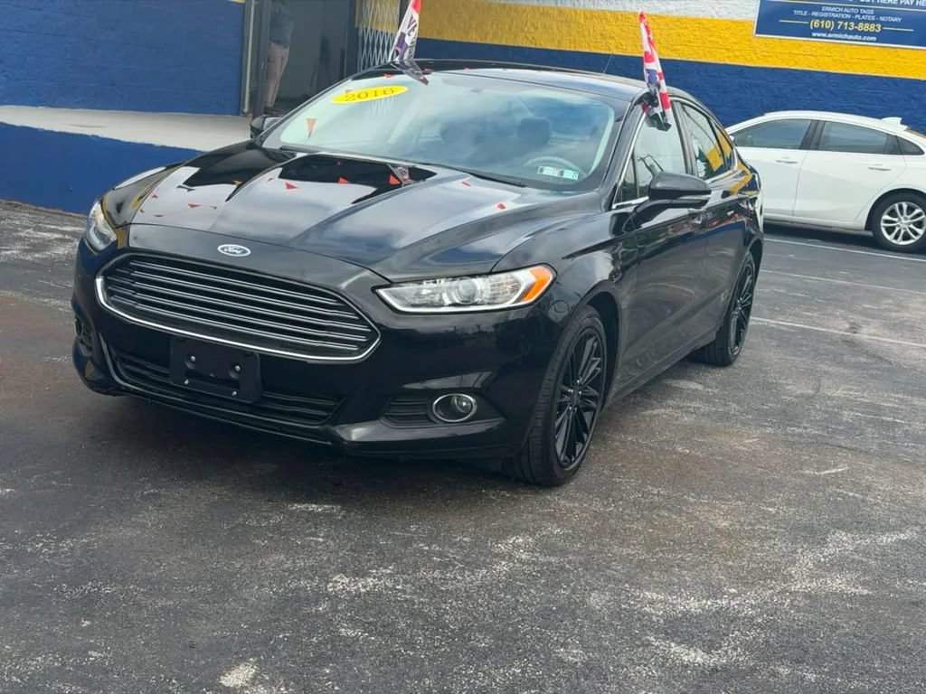 Used 2016 Ford Fusion SE w/ Equipment Group 202A FWD image 1
