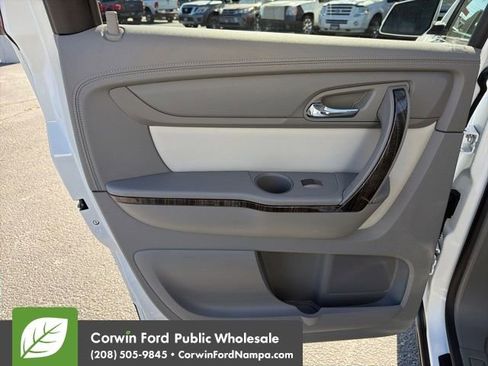 Used 2017 GMC Acadia Limited SLT AWD/4WD image 28