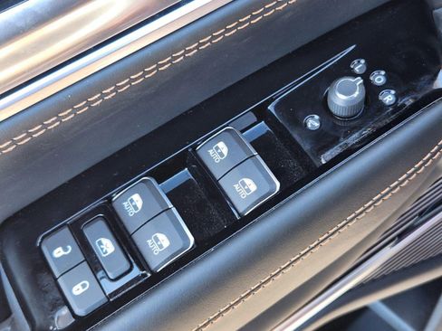 New 2024 Jeep Grand Wagoneer Series III w/ Rear Seat Video Group 1 image 43