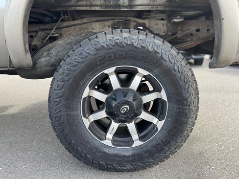 Used 2002 Ford F350 Lariat image 47