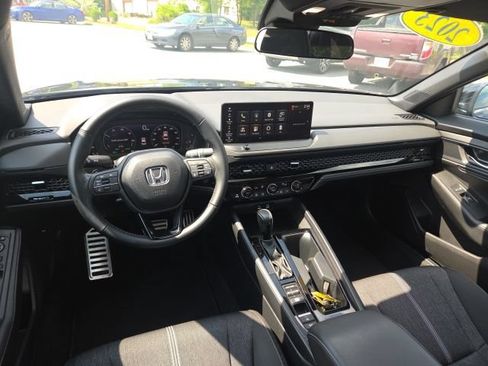 Used 2023 Honda Accord Sport image 23