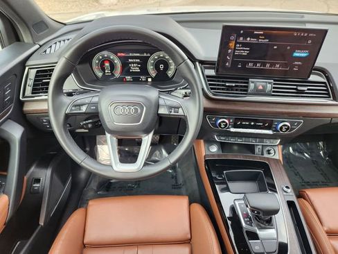 Used 2025 Audi Q5 2.0T Premium Plus w/ Premium Plus Package AWD/4WD image 25