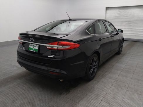 Used 2018 Ford Fusion SE w/ Equipment Group 201A image 9