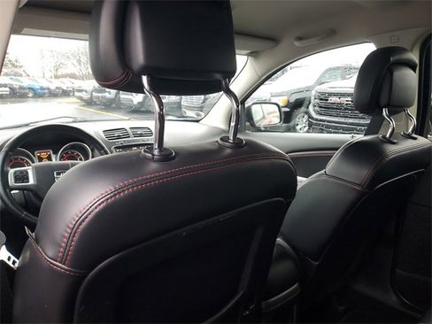 Used 2015 Dodge Journey R/T w/ Flexible Seating Group image 10