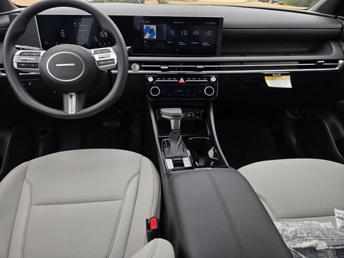 New 2026 Hyundai Santa Cruz SEL FWD image 5