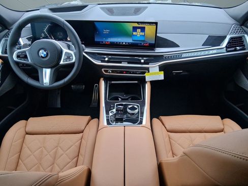 New 2026 BMW X6 xDrive40i w/ Executive Package image 15