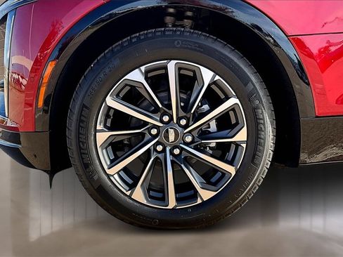 New 2026 Cadillac Lyriq Premium Sport image 12