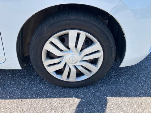 Used 2016 Honda Fit LX image 26