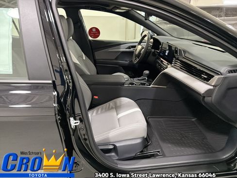 New 2026 Toyota Camry SE AWD/4WD image 36