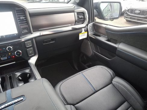 New 2025 Ford F150 Platinum image 11