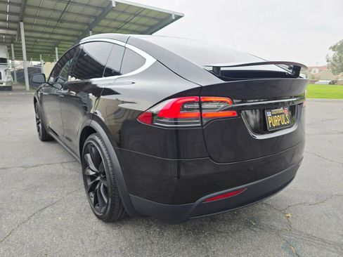 Used 2021 Tesla Model X Performance image 6