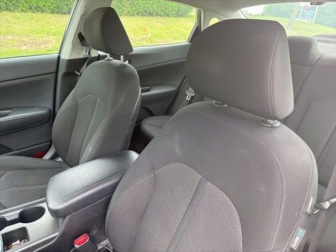 Used 2016 Kia Optima LX FWD image 9