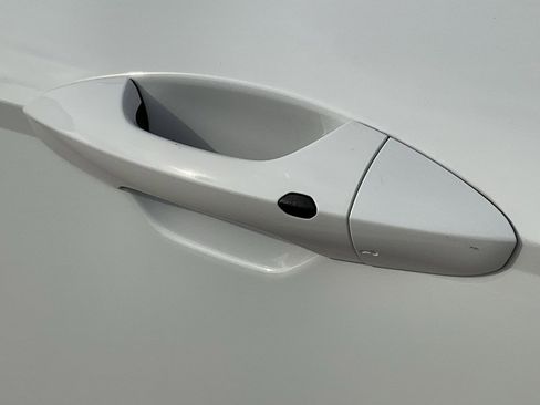 Used 2025 Hyundai Kona SEL image 10