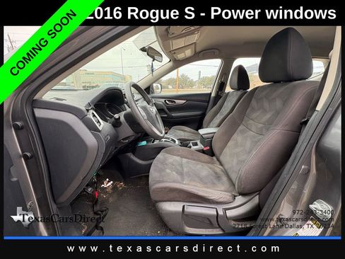 Used 2016 Nissan Rogue S image 6