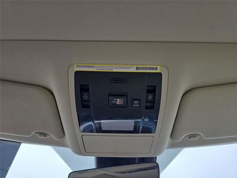 Used 2022 Lexus RX 450h AWD w/ Premium Package image 27