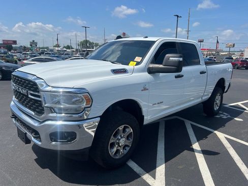 Used 2024 RAM 2500 Big Horn w/ Off Road Package AWD/4WD image 22