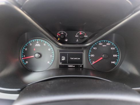 Used 2020 Chevrolet Colorado W/T image 15