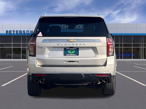 Used 2023 Chevrolet Suburban High Country w/ LPO, Illumination Package AWD/4WD image 5