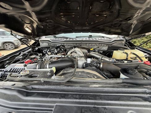 Used 2021 Ford F250 Lariat w/ Lariat Ultimate Package image 36