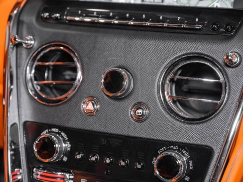 Used 2020 Rolls-Royce Cullinan image 41