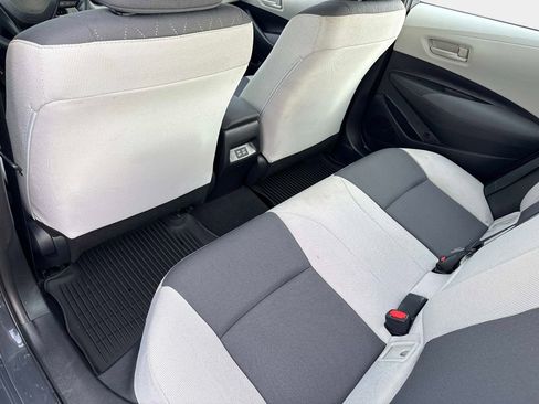 Used 2025 Toyota Corolla LE image 17