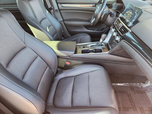 Used 2022 Honda Accord Sport image 18