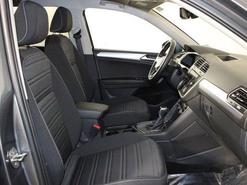 Used 2024 Volkswagen Tiguan S image 15
