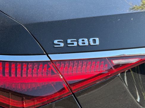 Certified 2023 Mercedes-Benz S 580 4MATIC Sedan image 26