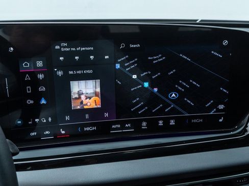 Used 2025 Audi A5 2.0T Premium w/ Convenience Package image 17