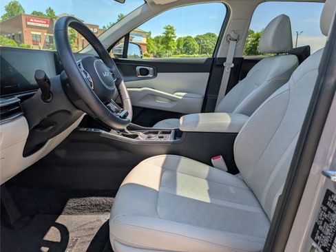 Used 2025 Kia Sorento S w/ Panoramic Sunroof Package FWD image 44