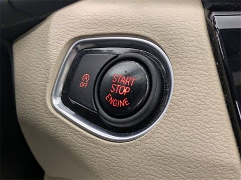 Used 2018 BMW X1 sDrive28i image 16